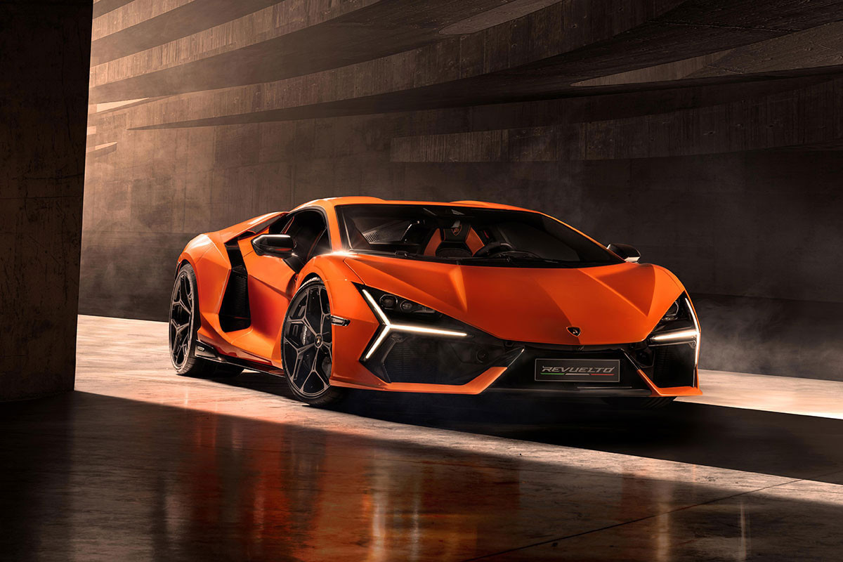  Lamborghini là một thương hiệu xe hơi siêu sang đến từ Ý