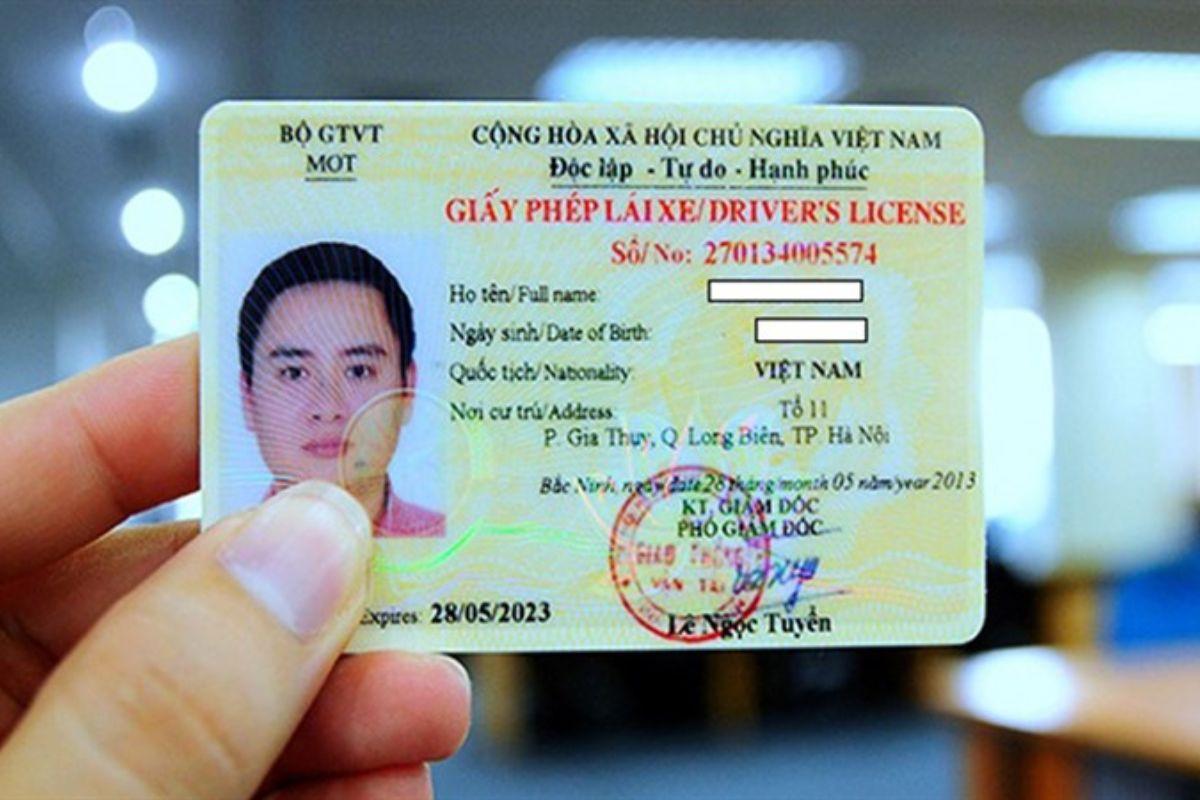 Bằng lái hoặc giấy phép lái xe là giấy tờ do cơ quan nhà nước có thẩm quyền cấp