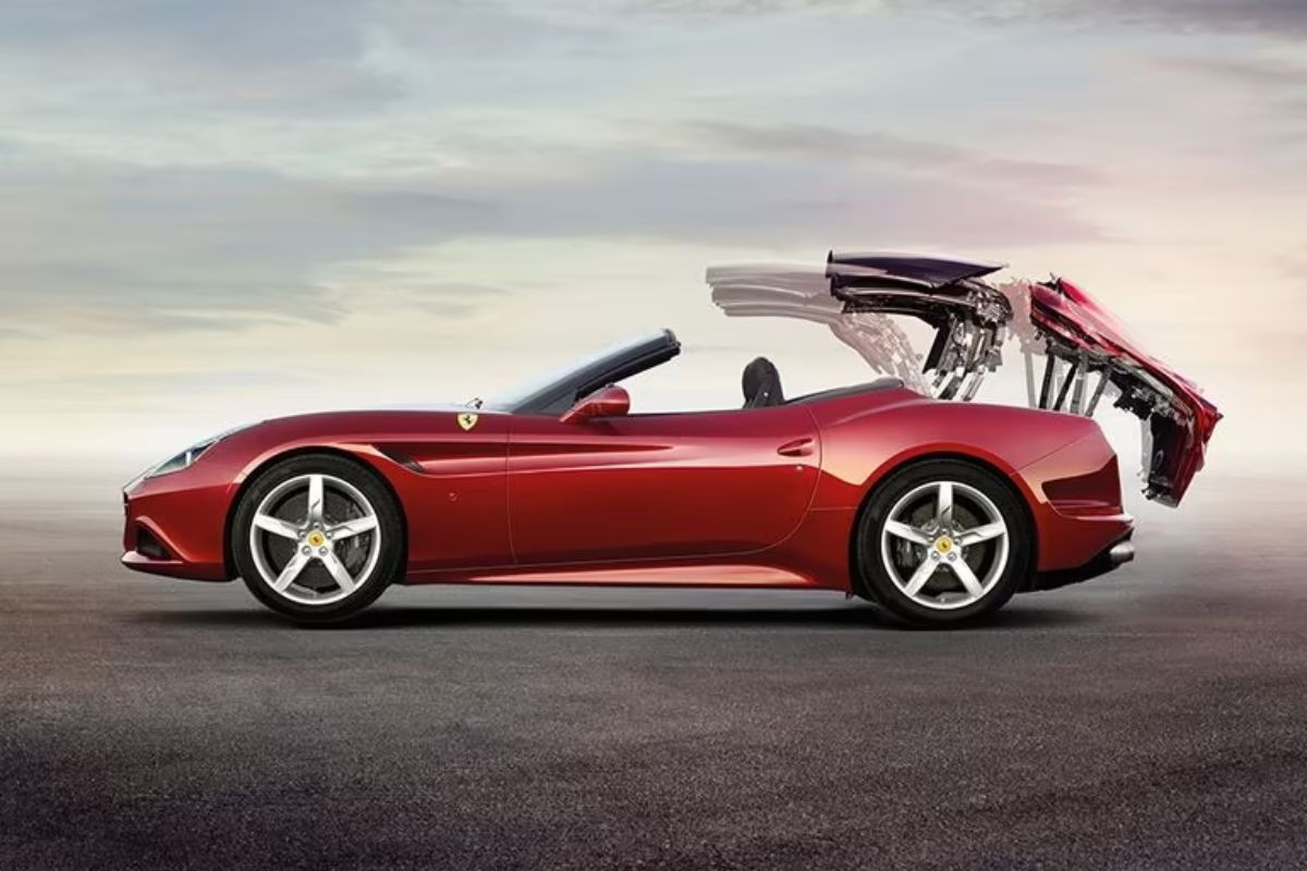 Ferrari California T ra đời với sự kết hợp hoàn hảo giữa vẻ đẹp thanh lịch, sự sang trọng