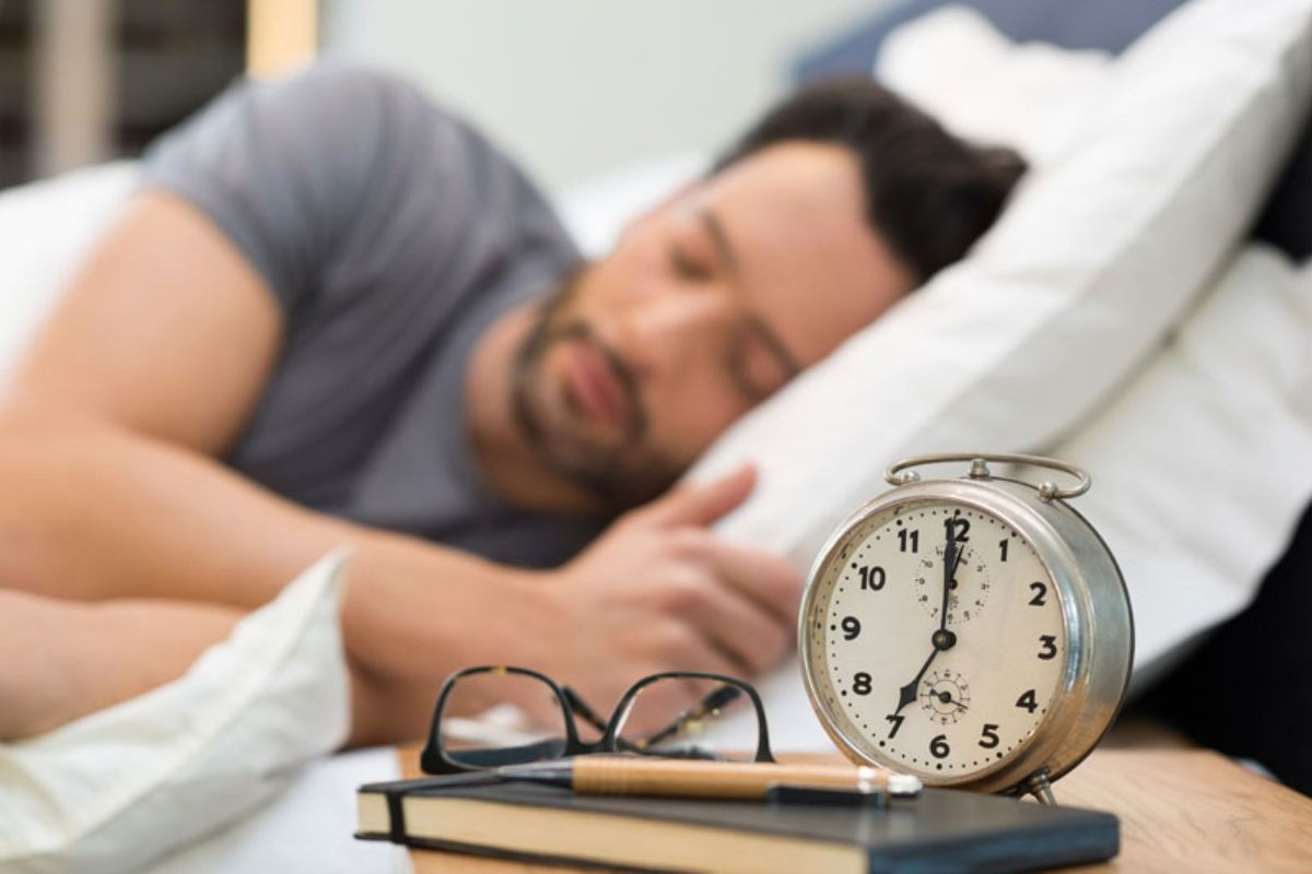 Để có tinh thần tốt trước kỳ thi, hãy đảm bảo giấc ngủ đủ từ 7 đến 8 tiếng