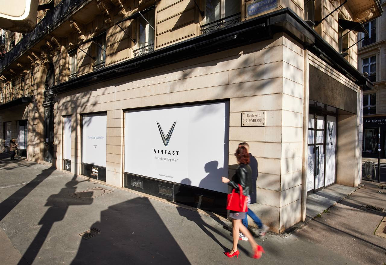 VinFast đã có kế hoạch xây dựng trụ sở chính để phân phối các dòng xe VinFast tại Pháp, Đức và Hà Lan