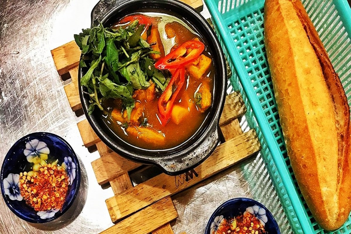 Phá lấu - món ăn đặc trưng của Thành phố Hồ Chí Minh làm nức lòng thực khách